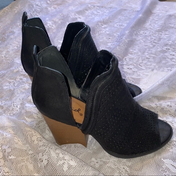 Qupid Black Peep Toe Slingback Heels Womens Size 6 - Picture 7 of 10